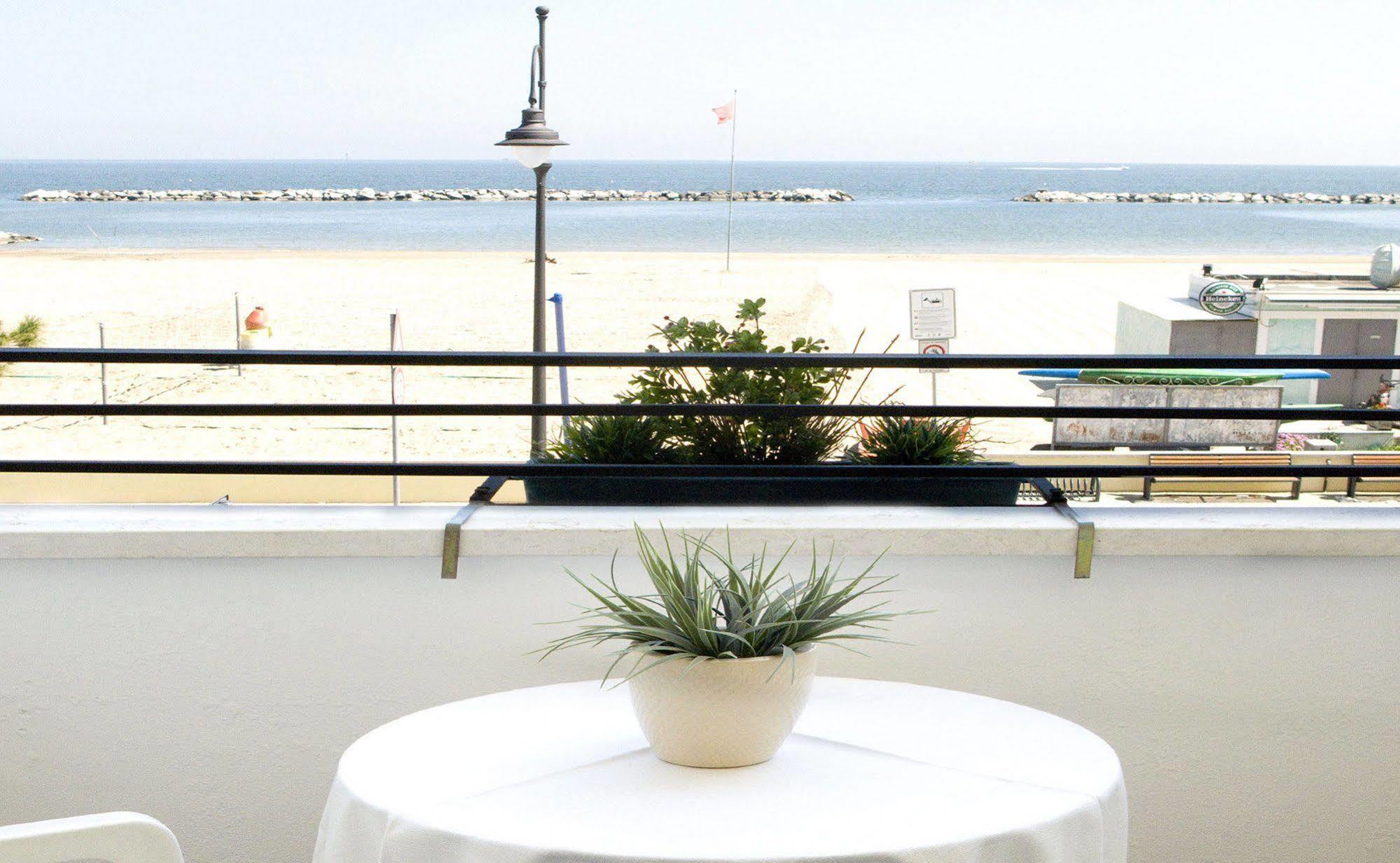 Hotel Ariston Cesenatico Ngoại thất bức ảnh